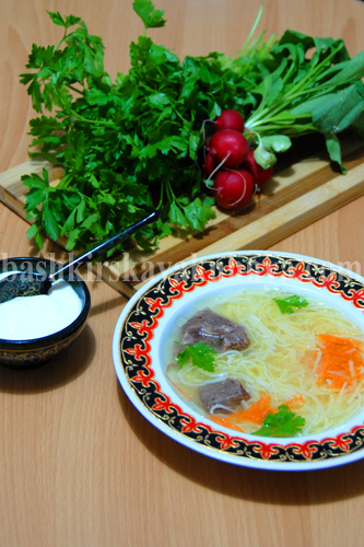 TUKMAS with beef – home-made noodle soup